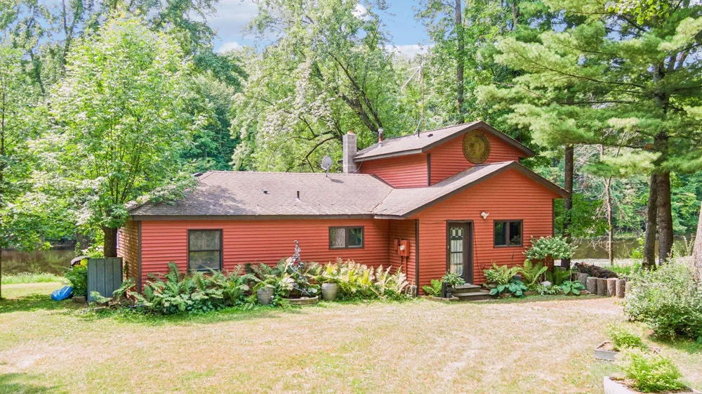 28072 Wilderness Retreat Pine City, MN 55063