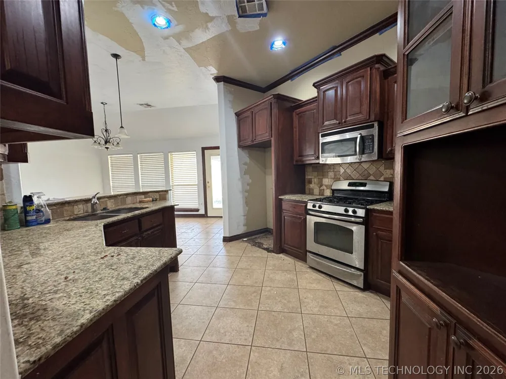 5125 SW 123rd Street Oklahoma City, OK 73173