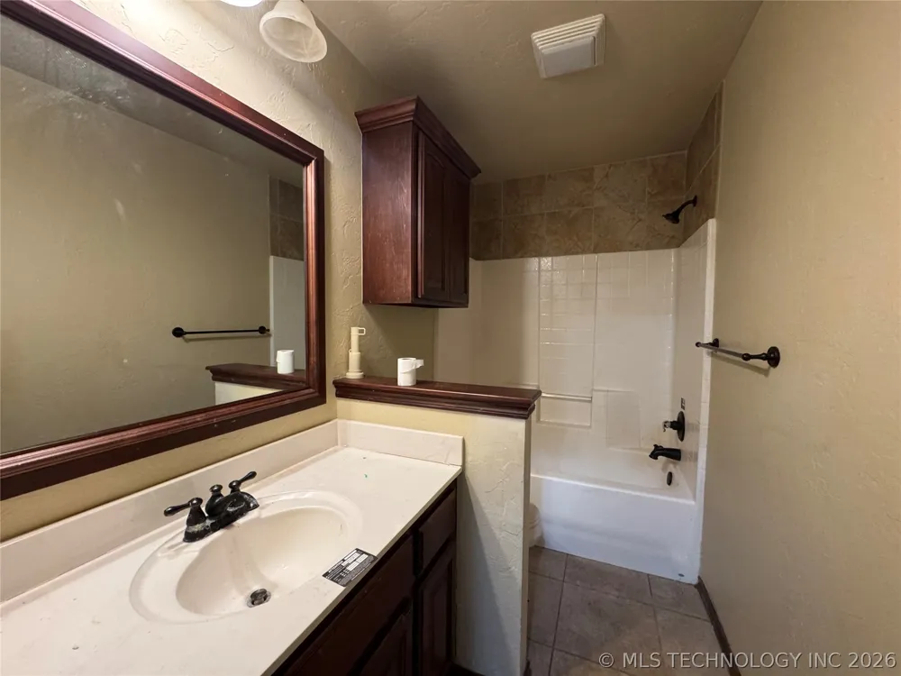 5125 SW 123rd Street Oklahoma City, OK 73173
