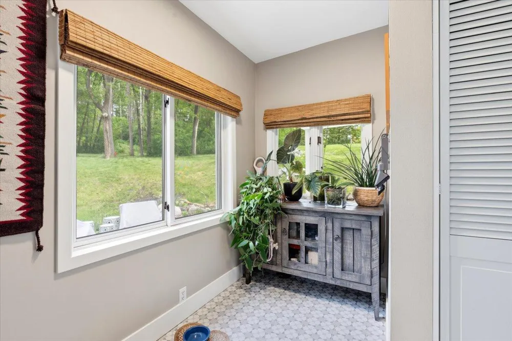 425 County Road 19 Minnetrista, MN 55364