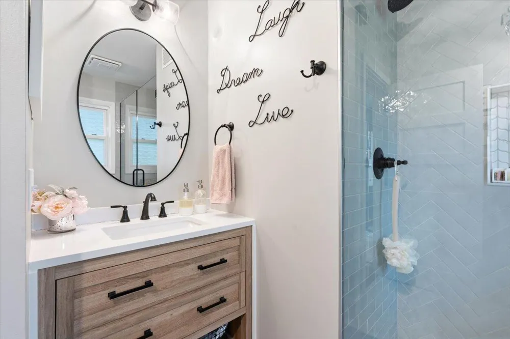 425 County Road 19 Minnetrista, MN 55364