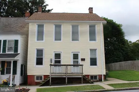 28 W FORREST AVENUE
