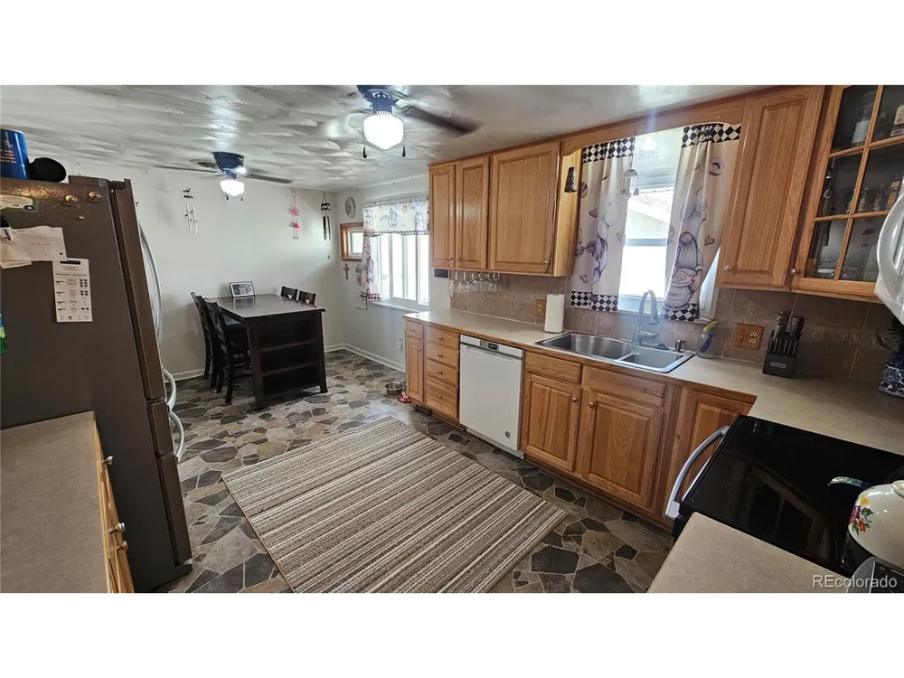 527 Elm Street Fort Morgan, CO 80701