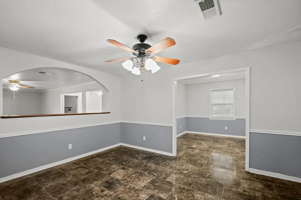 1905 Zapp Lane Pasadena, TX 77502