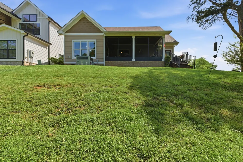 25 Dry Fork Dr Winchester, TN 37398