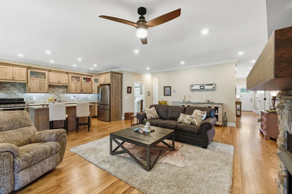 25 Dry Fork Dr Winchester, TN 37398