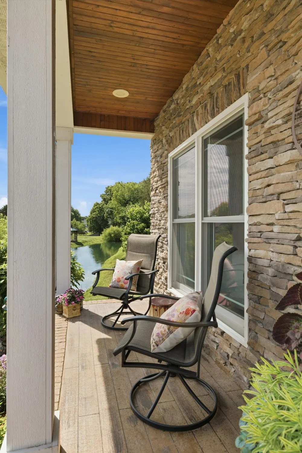 25 Dry Fork Dr Winchester, TN 37398