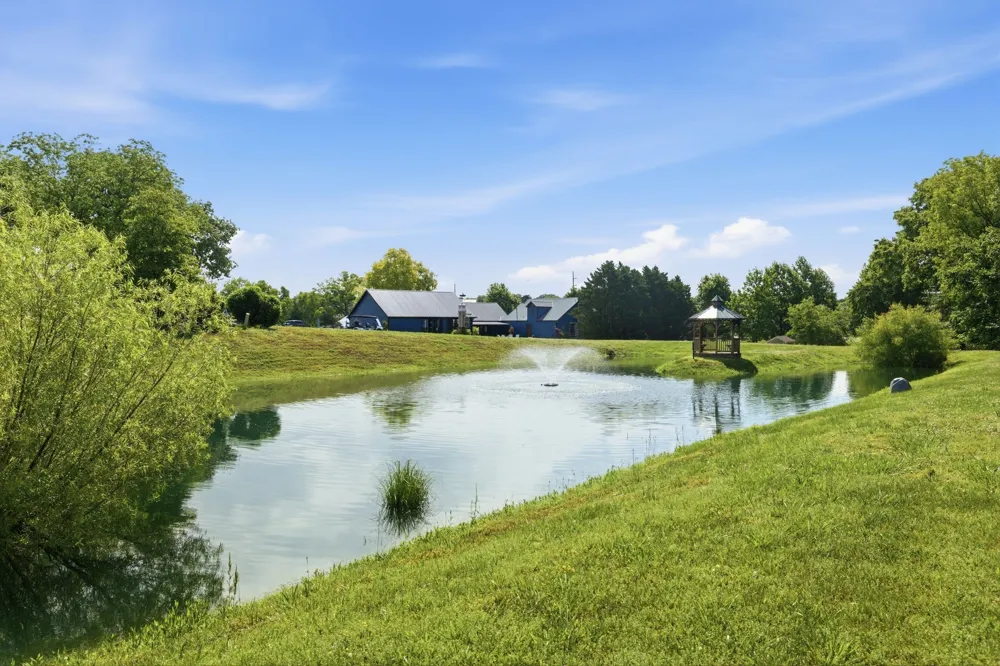 25 Dry Fork Dr Winchester, TN 37398