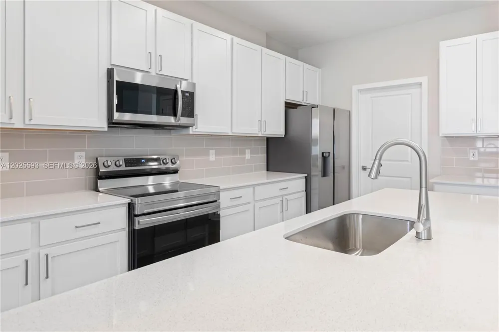 410 La Croix RD SW Palm Bay, FL 32908
