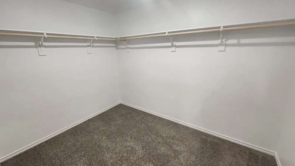 1202 Breezy Oak Drive Nevada, TX 75173