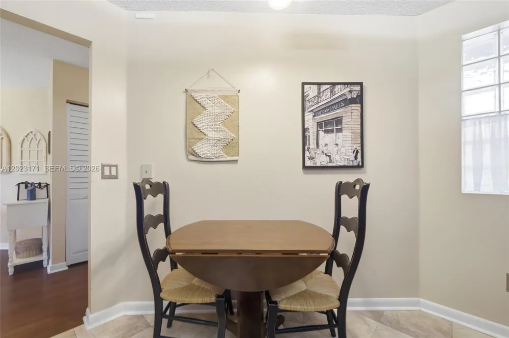 4111 Coral Tree Cir #327 Coconut Creek, FL 33073