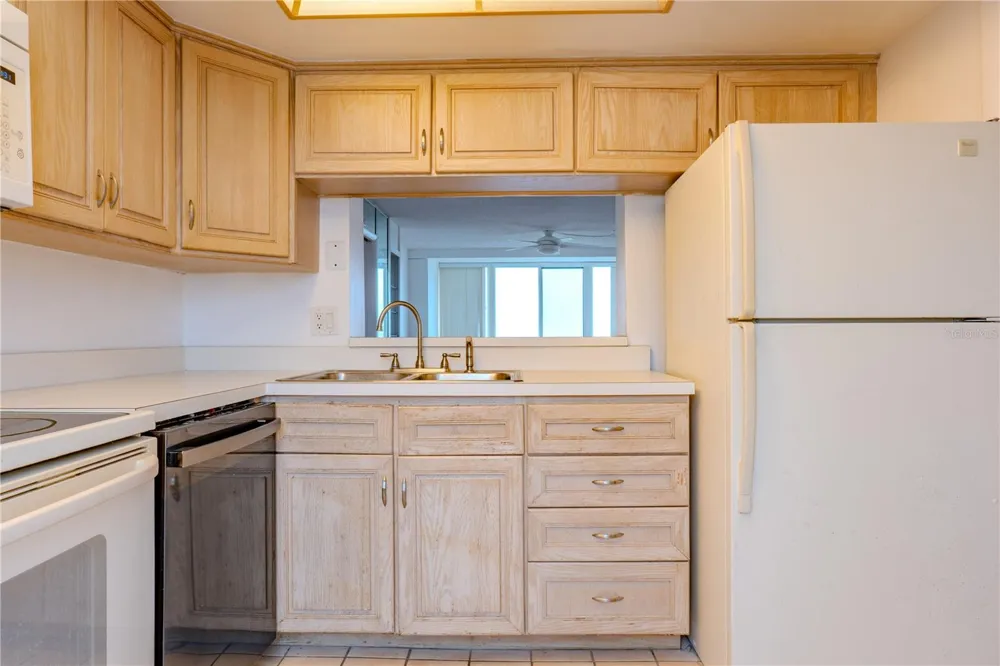 2616 COVE CAY DRIVE #701 Clearwater, FL 33760