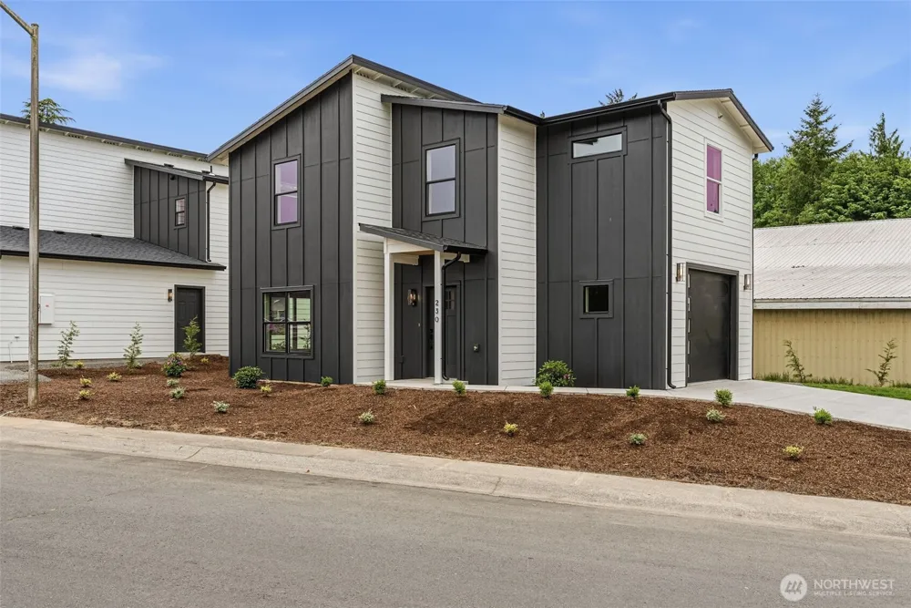 230 Glengate Street Cathlamet, WA 98612