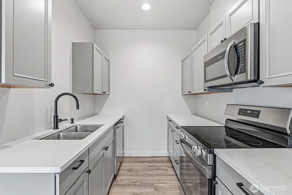 230 Glengate Street Cathlamet, WA 98612
