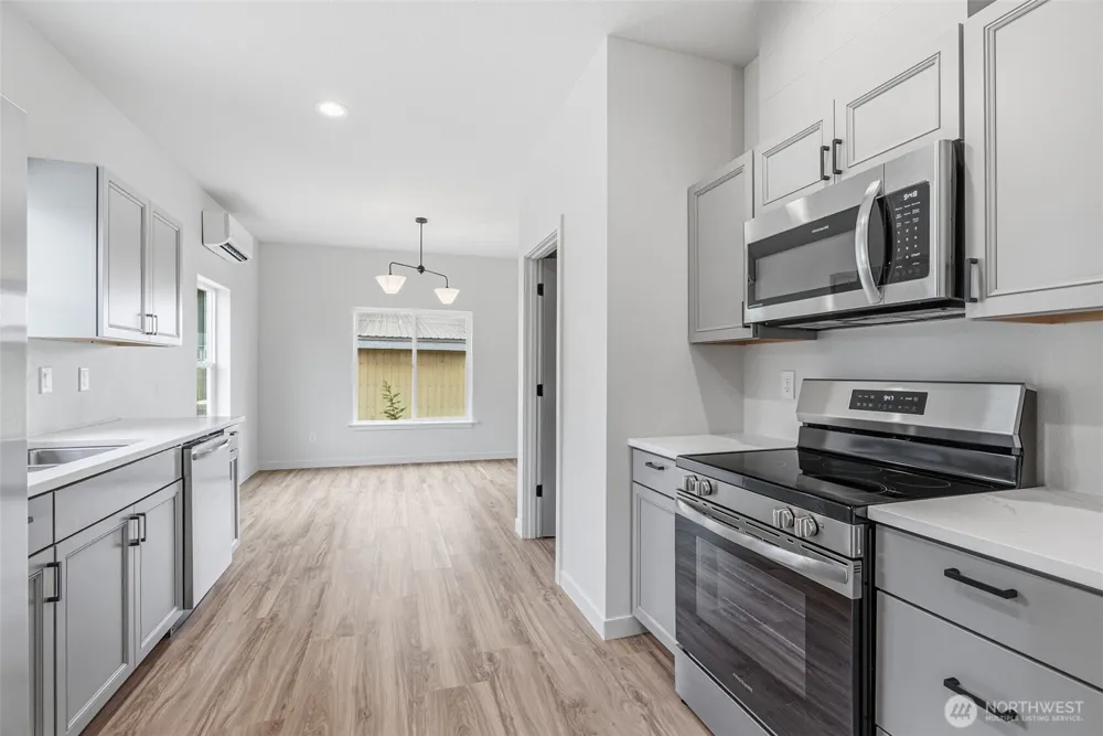 210 Glengate Street Cathlamet, WA 98612
