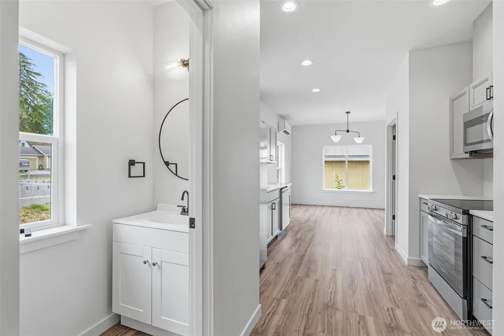 210 Glengate Street Cathlamet, WA 98612