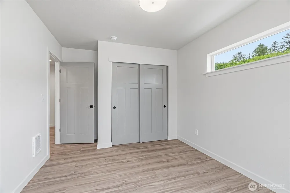 210 Glengate Street Cathlamet, WA 98612
