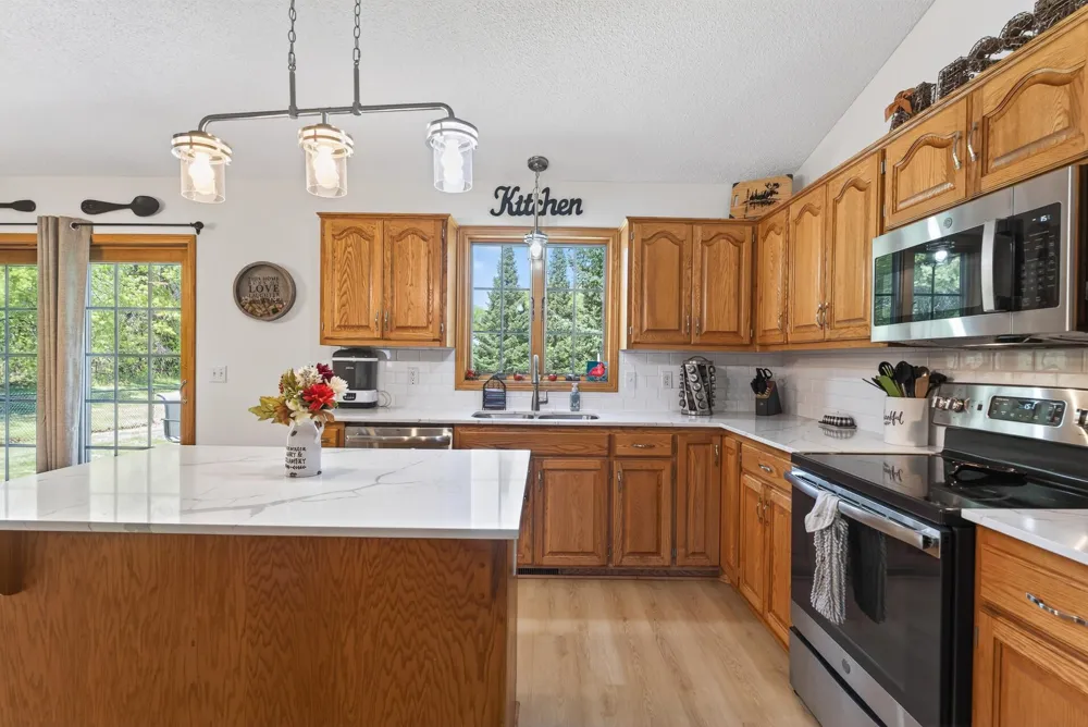 14320 314th Avenue NW Princeton, MN 55371