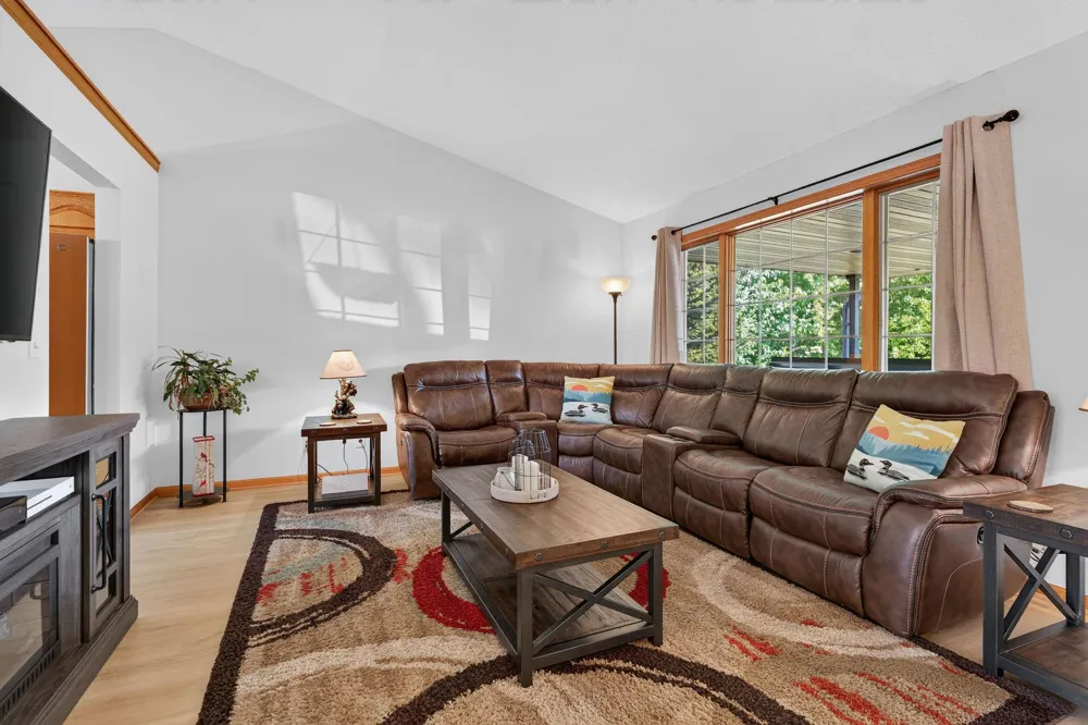 14320 314th Avenue NW Princeton, MN 55371