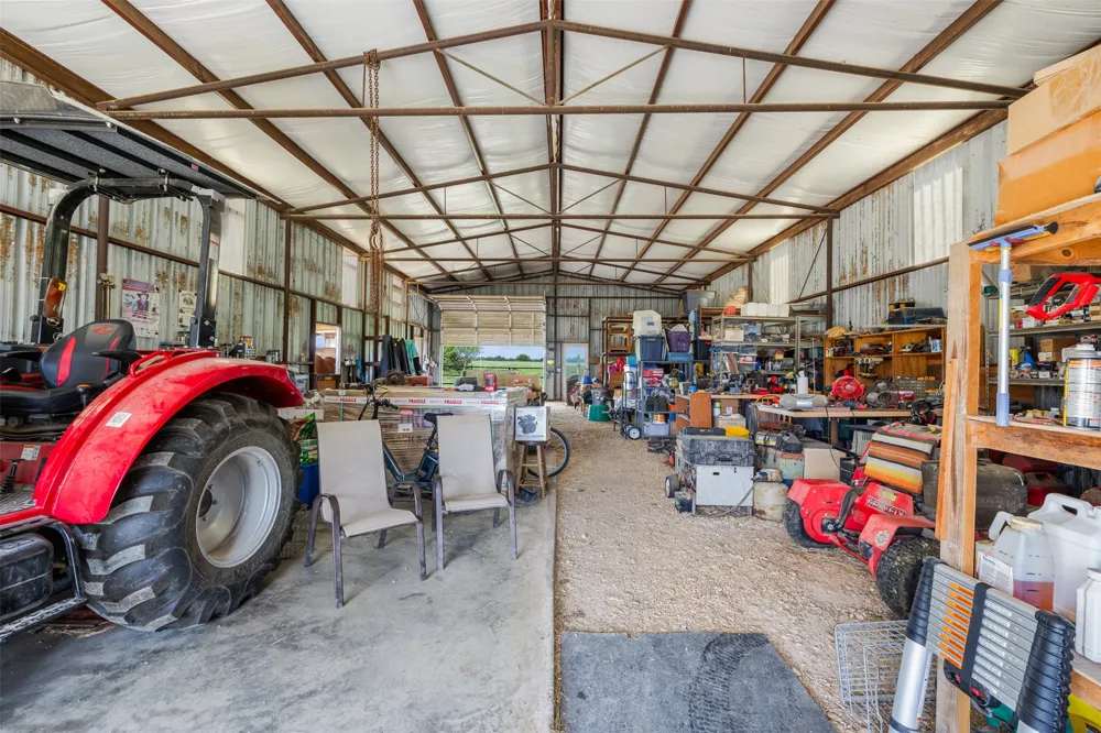 1190 Dickerson Road Lockhart, TX 78644
