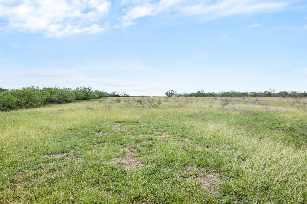 1190 Dickerson Road Lockhart, TX 78644