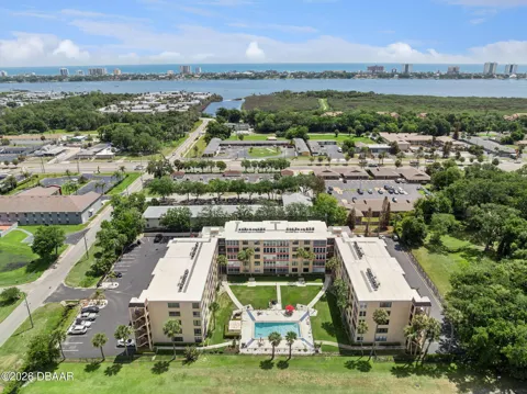 325 Wilder Boulevard #A103