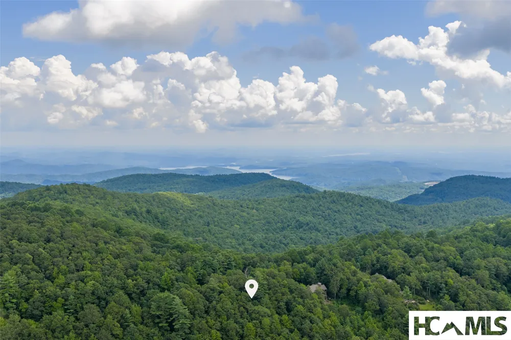3 whitewater ridge road Sapphire, NC 28774