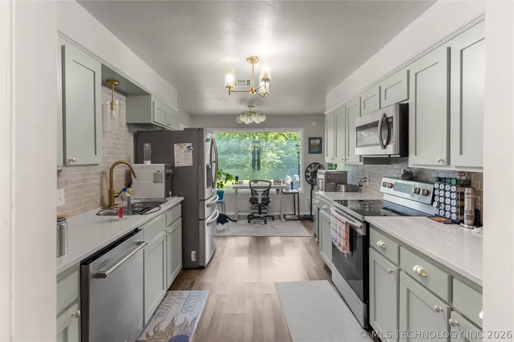 341 S Diamondhead Burneyville, OK 73430