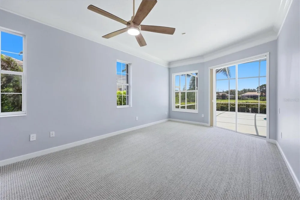 8160 COLLINGWOOD COURT University Park, FL 34201