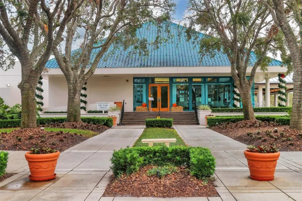 8160 COLLINGWOOD COURT University Park, FL 34201