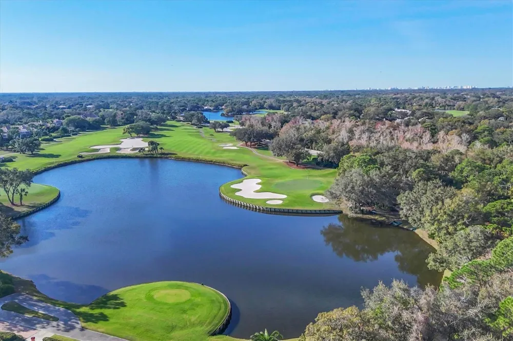 8160 COLLINGWOOD COURT University Park, FL 34201