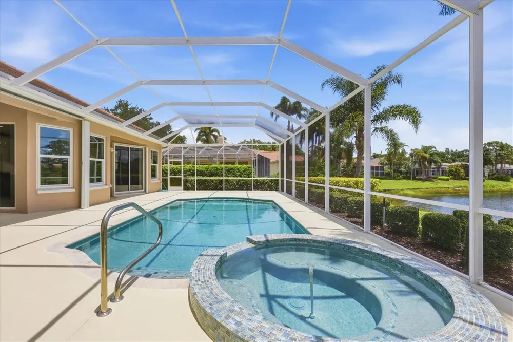 8160 COLLINGWOOD COURT University Park, FL 34201