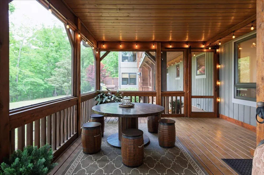1517 Laurel Lake Dr Drive Monteagle, TN 37356