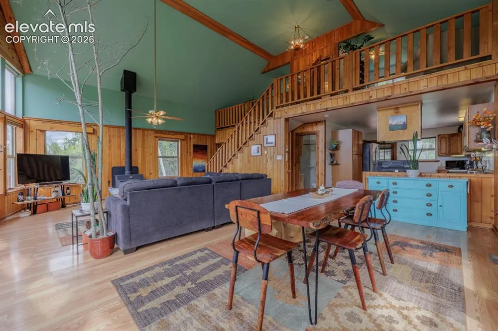 124 Bear Trail Lake George, CO 80827