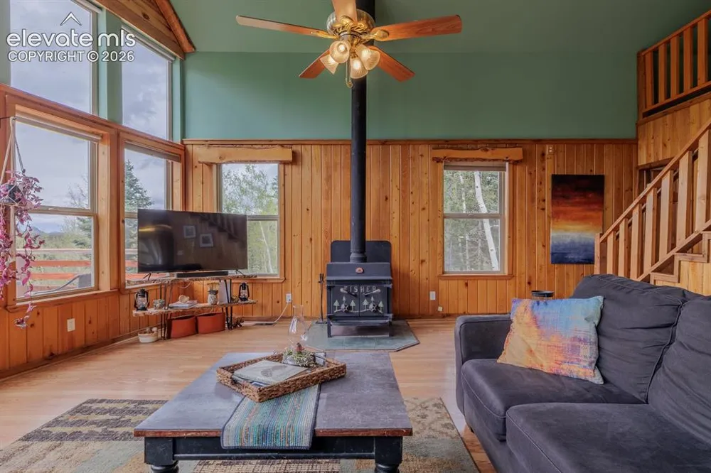 124 Bear Trail Lake George, CO 80827