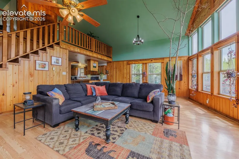124 Bear Trail Lake George, CO 80827