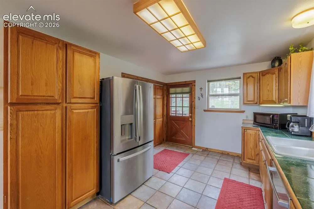 124 Bear Trail Lake George, CO 80827