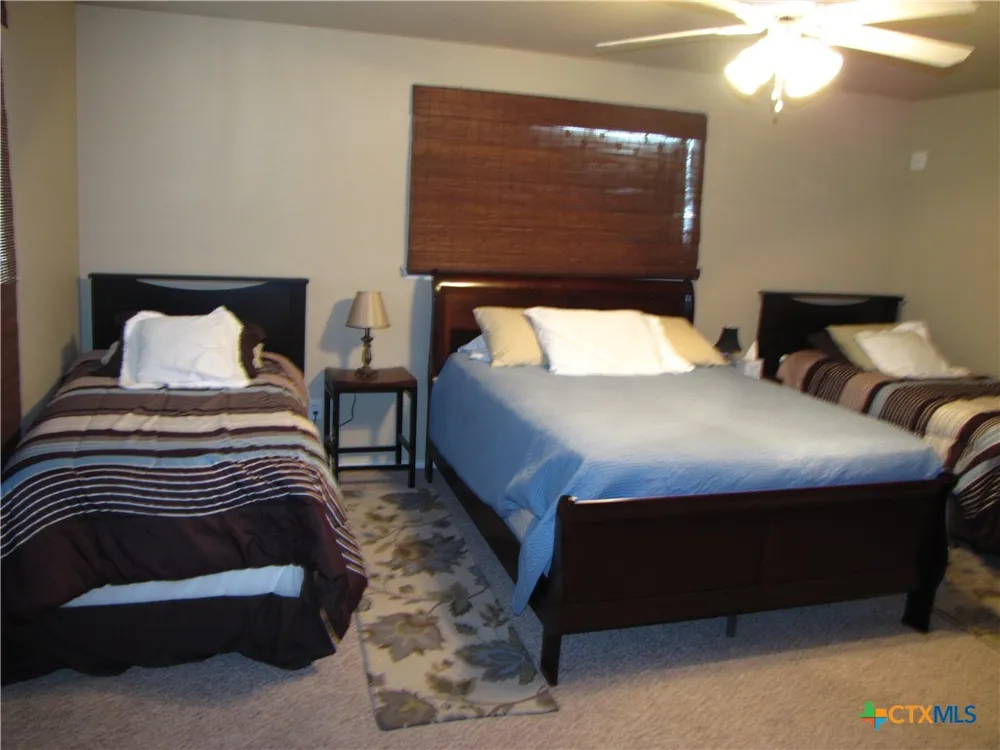730 E Mather Street New Braunfels, TX 78130