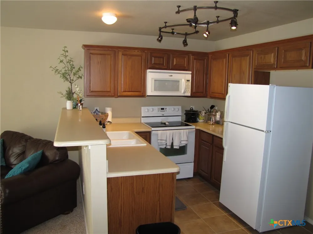 730 E Mather Street New Braunfels, TX 78130