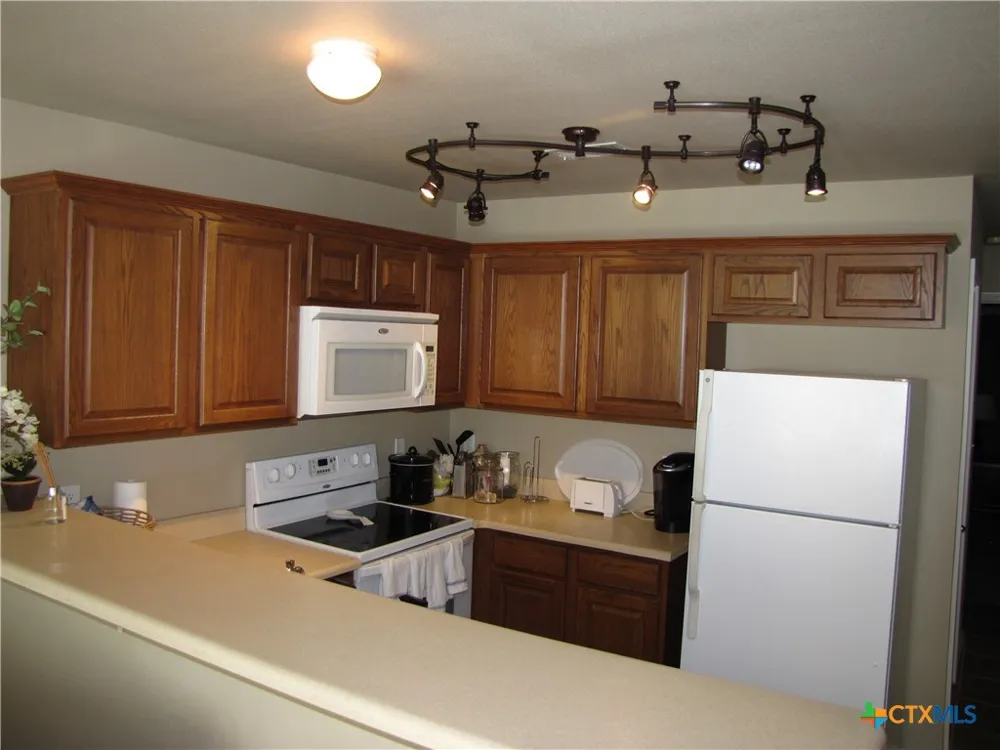 730 E Mather Street New Braunfels, TX 78130