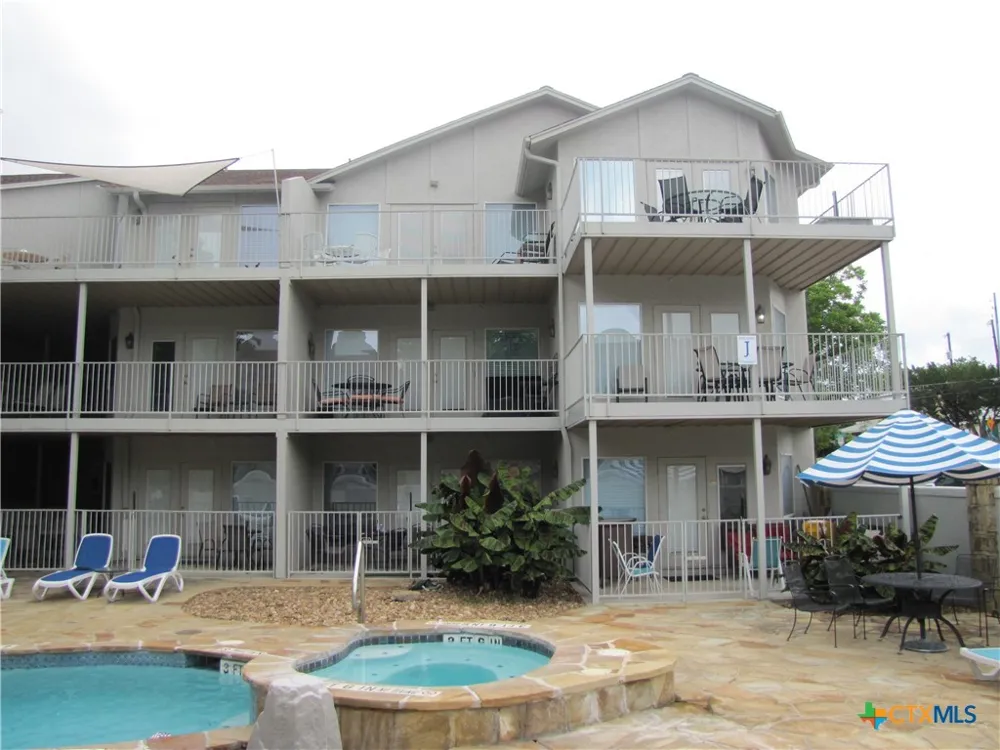 730 E Mather Street New Braunfels, TX 78130