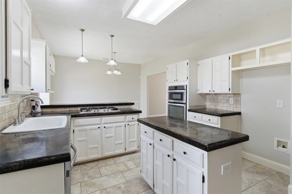 2417 Rebecca Drive Sachse, TX 75048