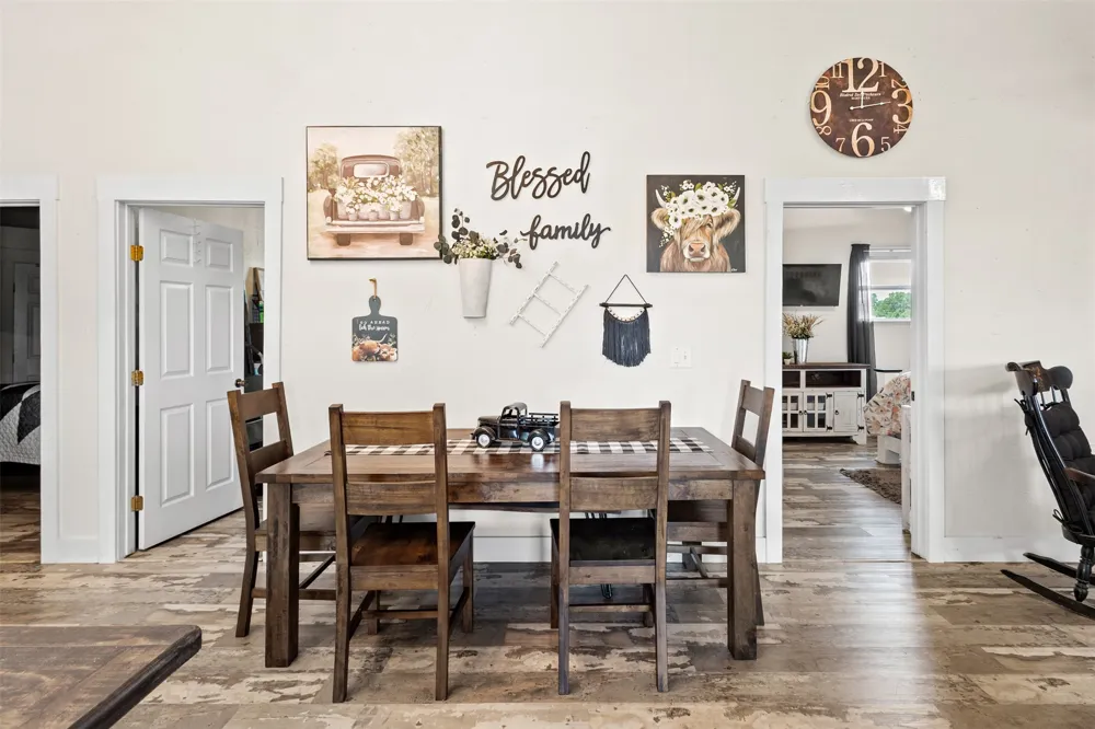 343 Meadow Lark Lane Bowie, TX 76230