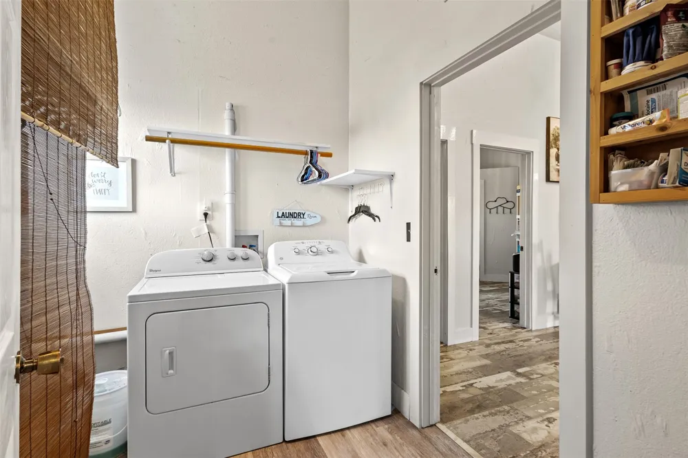 343 Meadow Lark Lane Bowie, TX 76230