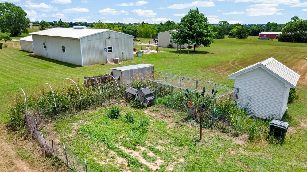 343 Meadow Lark Lane Bowie, TX 76230