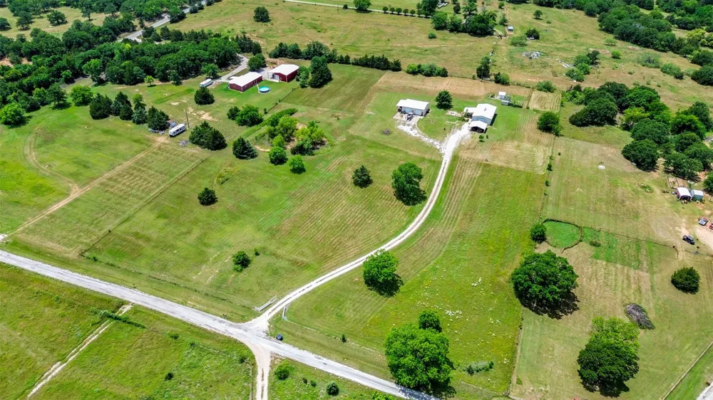 343 Meadow Lark Lane Bowie, TX 76230
