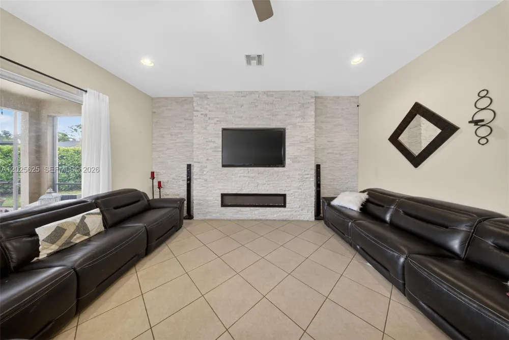 Address Not Shown North Fort Myers, FL 33903
