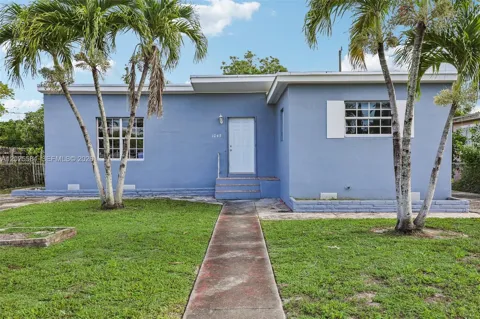 1045 NW 115th St