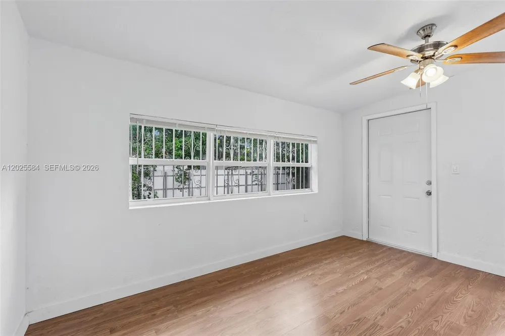 1045 NW 115th St Miami, FL 33168