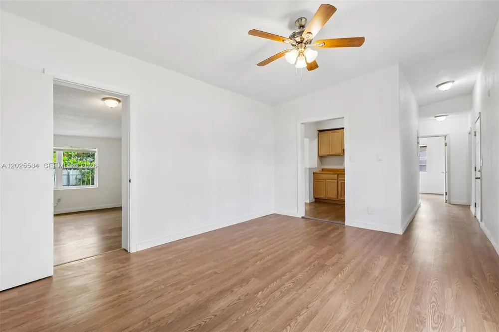 1045 NW 115th St Miami, FL 33168